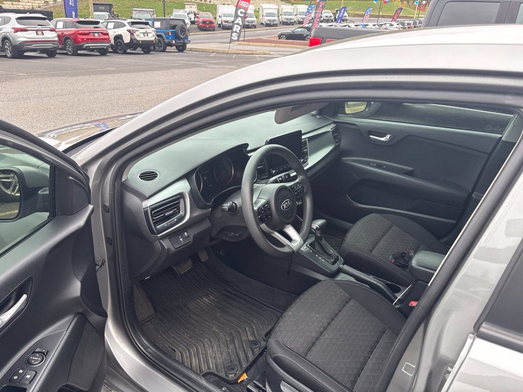 Used 2021 Kia Rio S w/ Technology Package FWD image 6