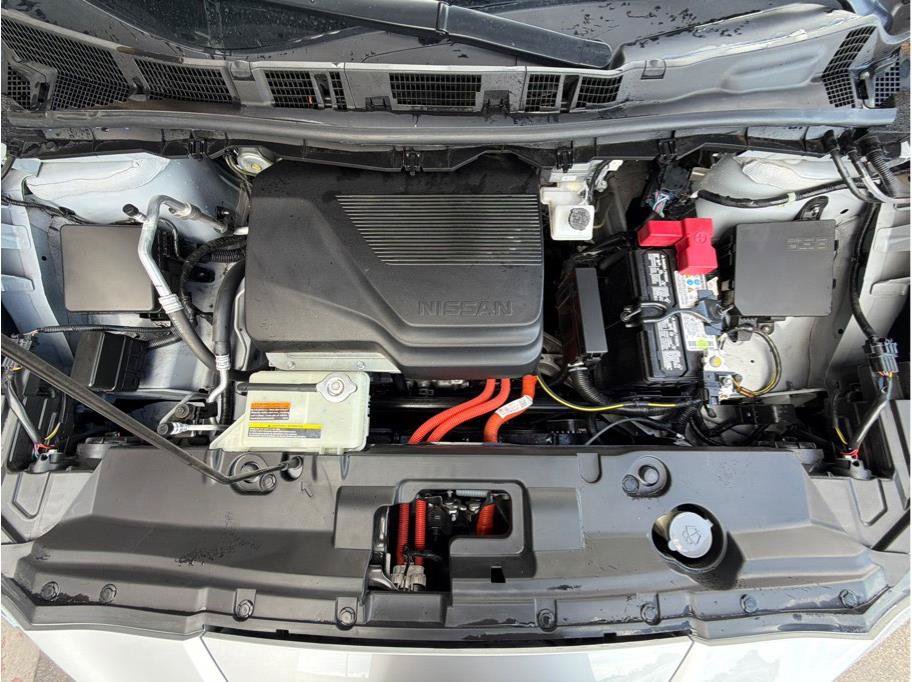 Used 2024 Nissan Leaf S FWD image 27