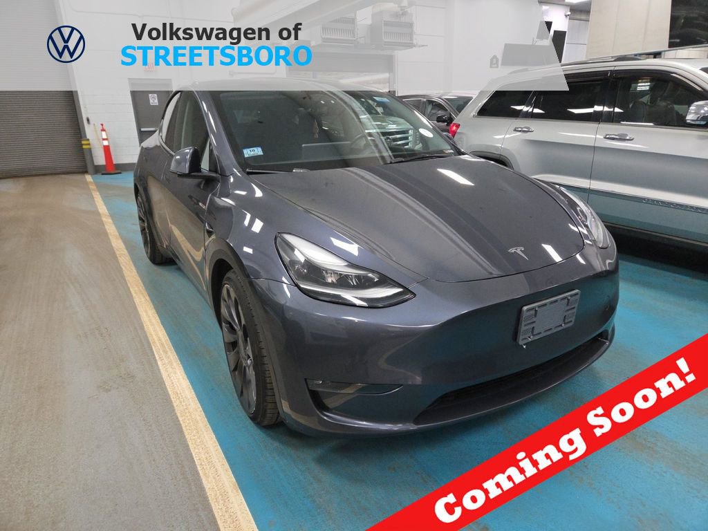 Used 2023 Tesla Model Y Performance image 1