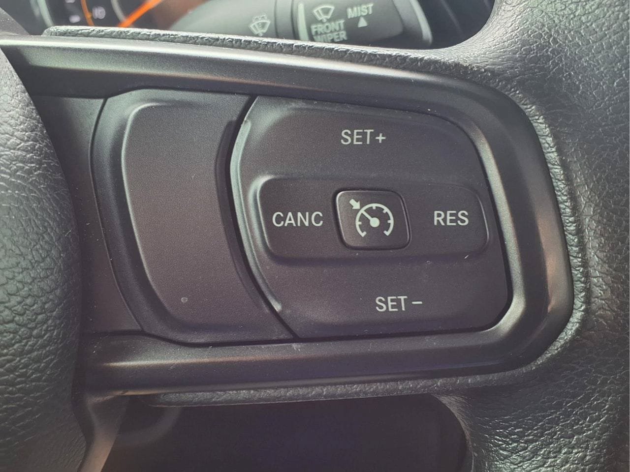 Used 2022 Jeep Gladiator Sport w/ Trailer Tow Package AWD/4WD image 23