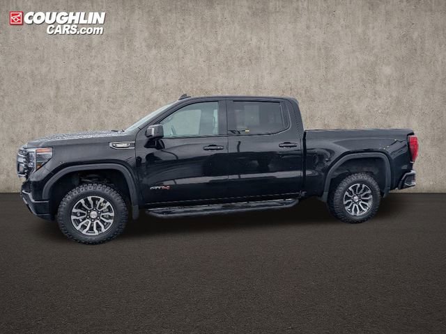 Used 2023 GMC Sierra 1500 AT4 w/ AT4 Preferred Package image 4