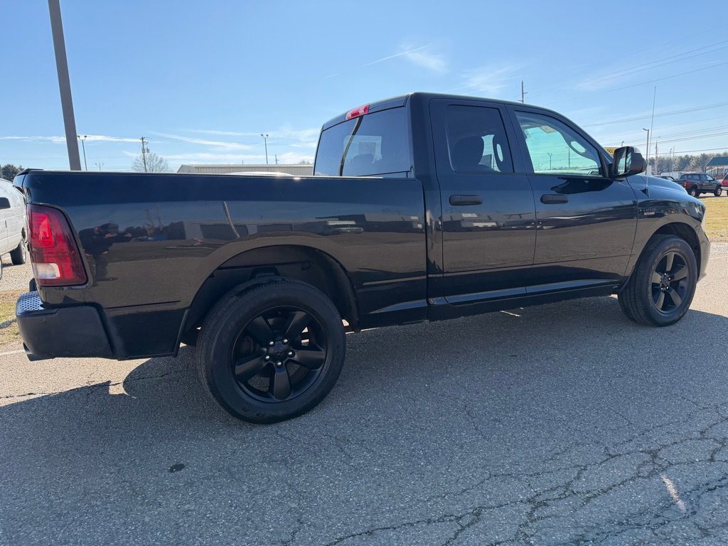 Used 2015 RAM 1500 Express w/ Black Ram 1500 Express Group AWD/4WD image 6