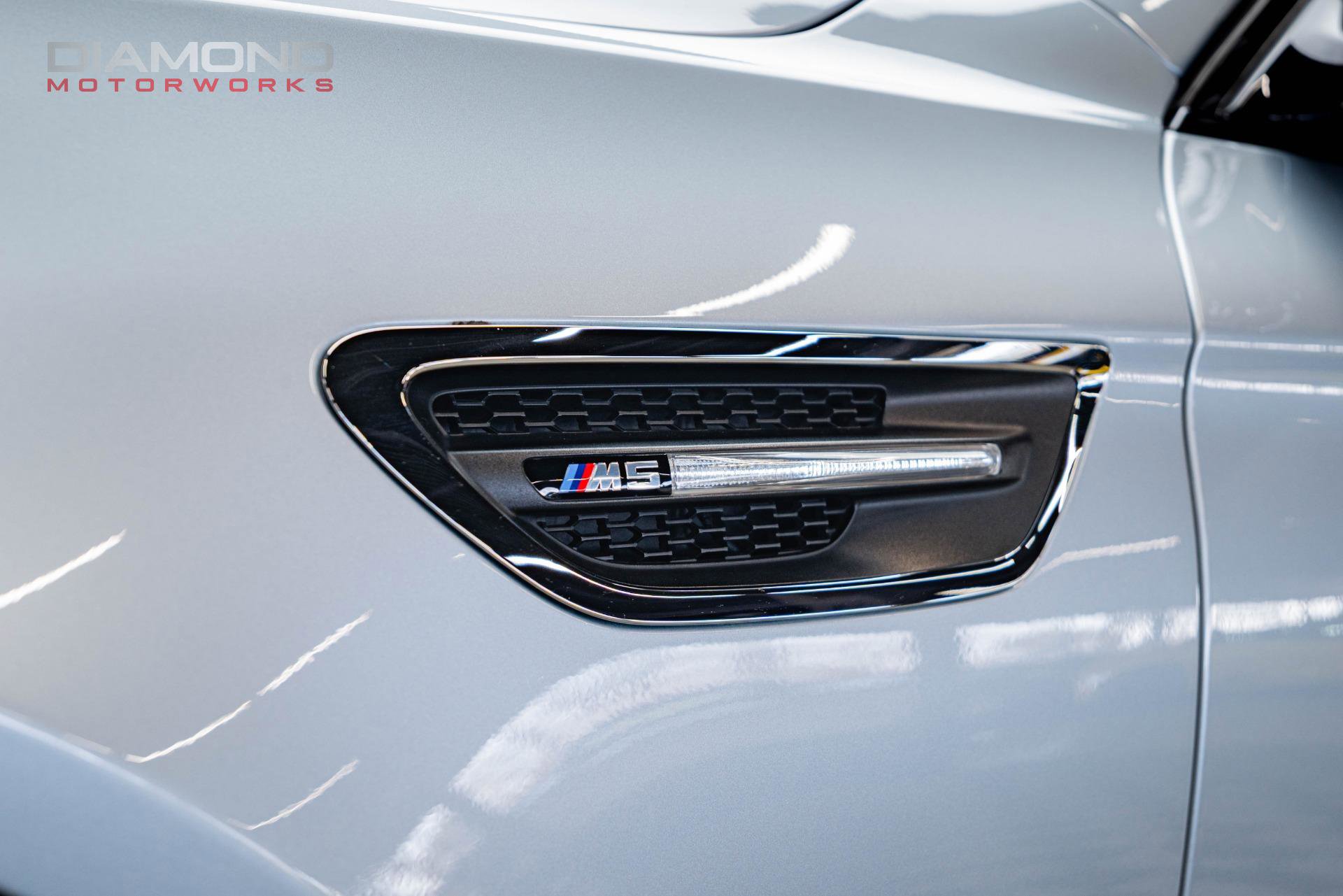 Used 2015 BMW M5 image 32