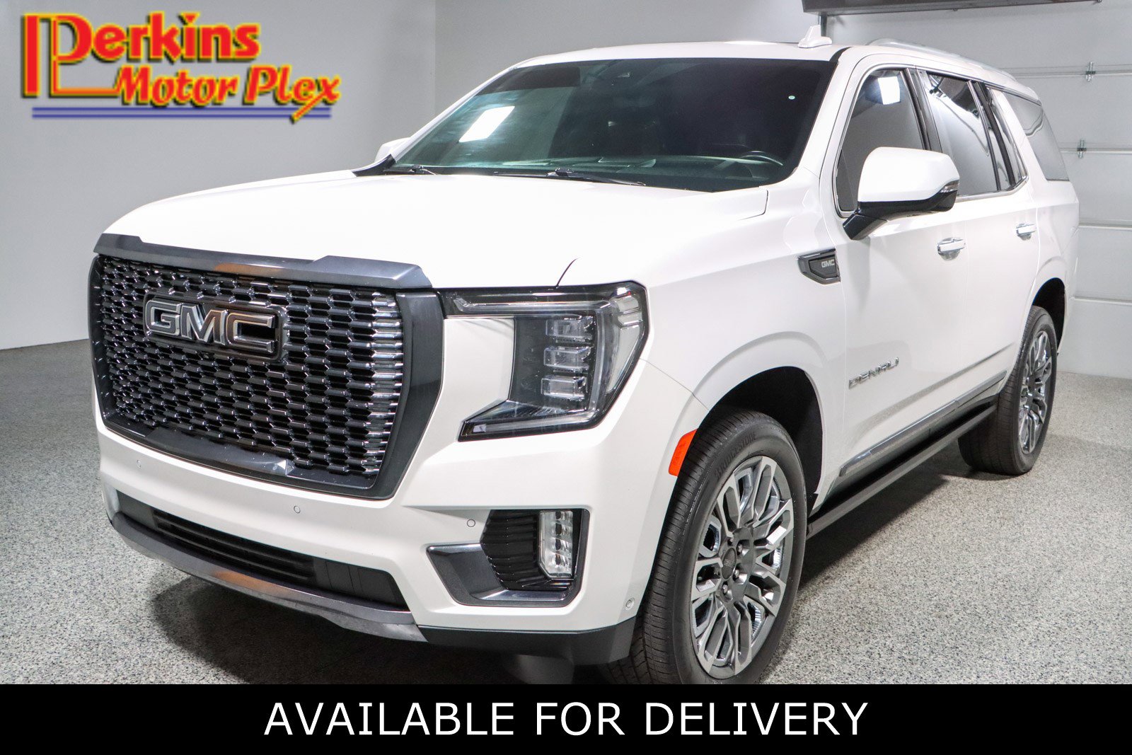 Used 2023 GMC Yukon Denali Ultimate image 1