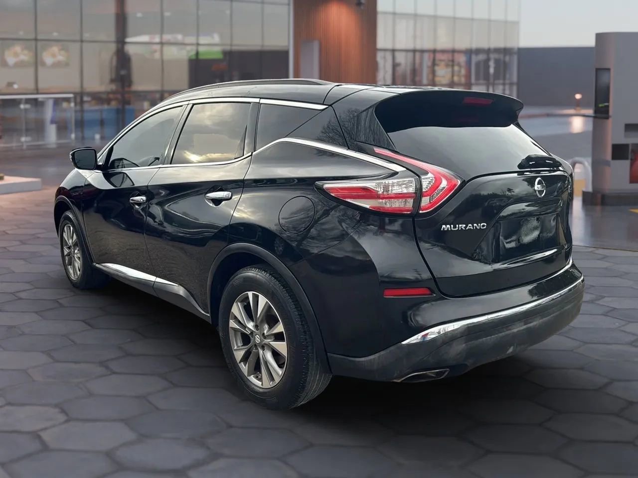 Used 2018 Nissan Murano SV image 7