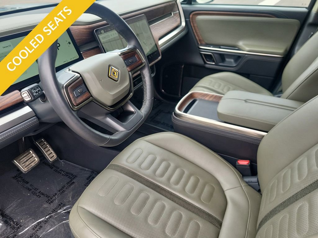 Used 2023 Rivian R1S Adventure AWD/4WD image 8