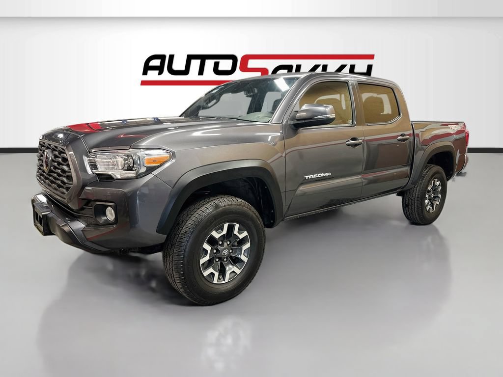 Used 2022 Toyota Tacoma TRD Off-Road AWD/4WD image 3