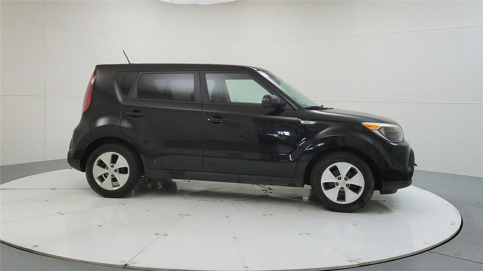 Used 2015 Kia Soul image 9