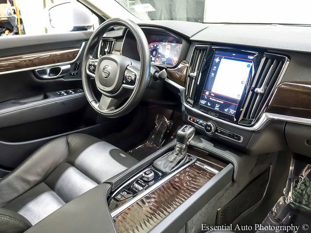 Used 2018 Volvo S90 T5 Momentum w/ Convenience Package image 25