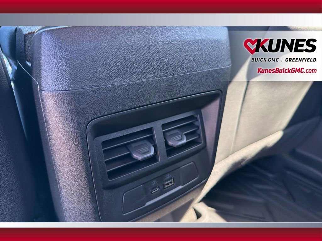 New 2026 GMC Canyon Elevation w/ Convenience Package image 36