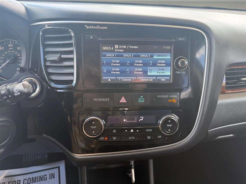 Used 2014 Mitsubishi Outlander GT image 33