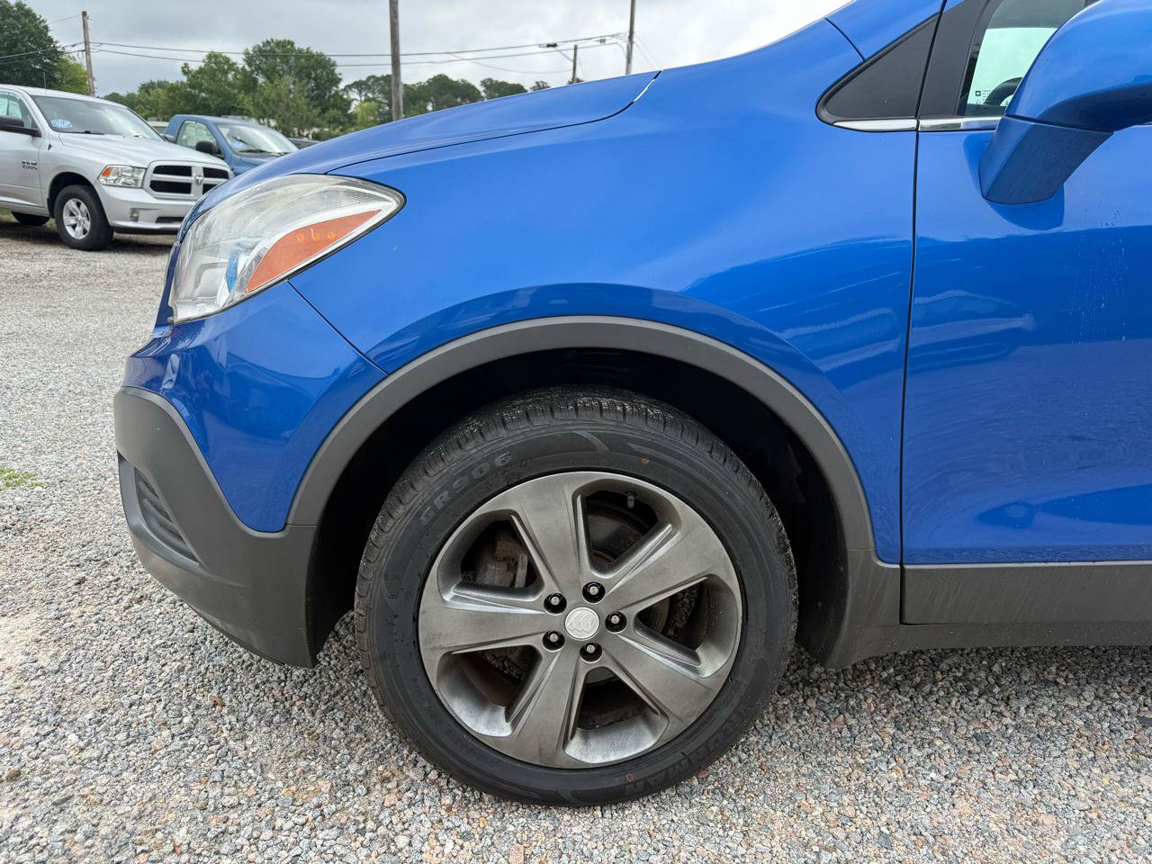 Used 2013 Buick Encore AWD image 11