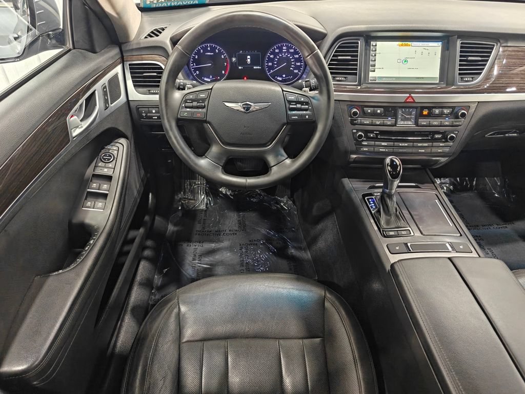 Used 2017 Genesis G80 3.8 RWD image 4