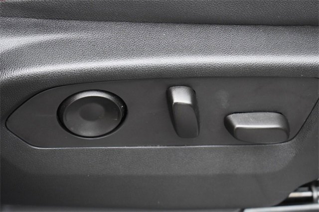 Certified 2022 Chevrolet Suburban RST w/ Sport Performance Package image 13