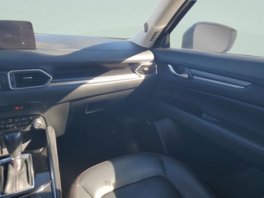 Used 2025 MAZDA CX-5 Carbon Edition image 11