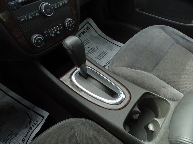 Used 2013 Chevrolet Impala LT w/ LT Sunroof Package image 31