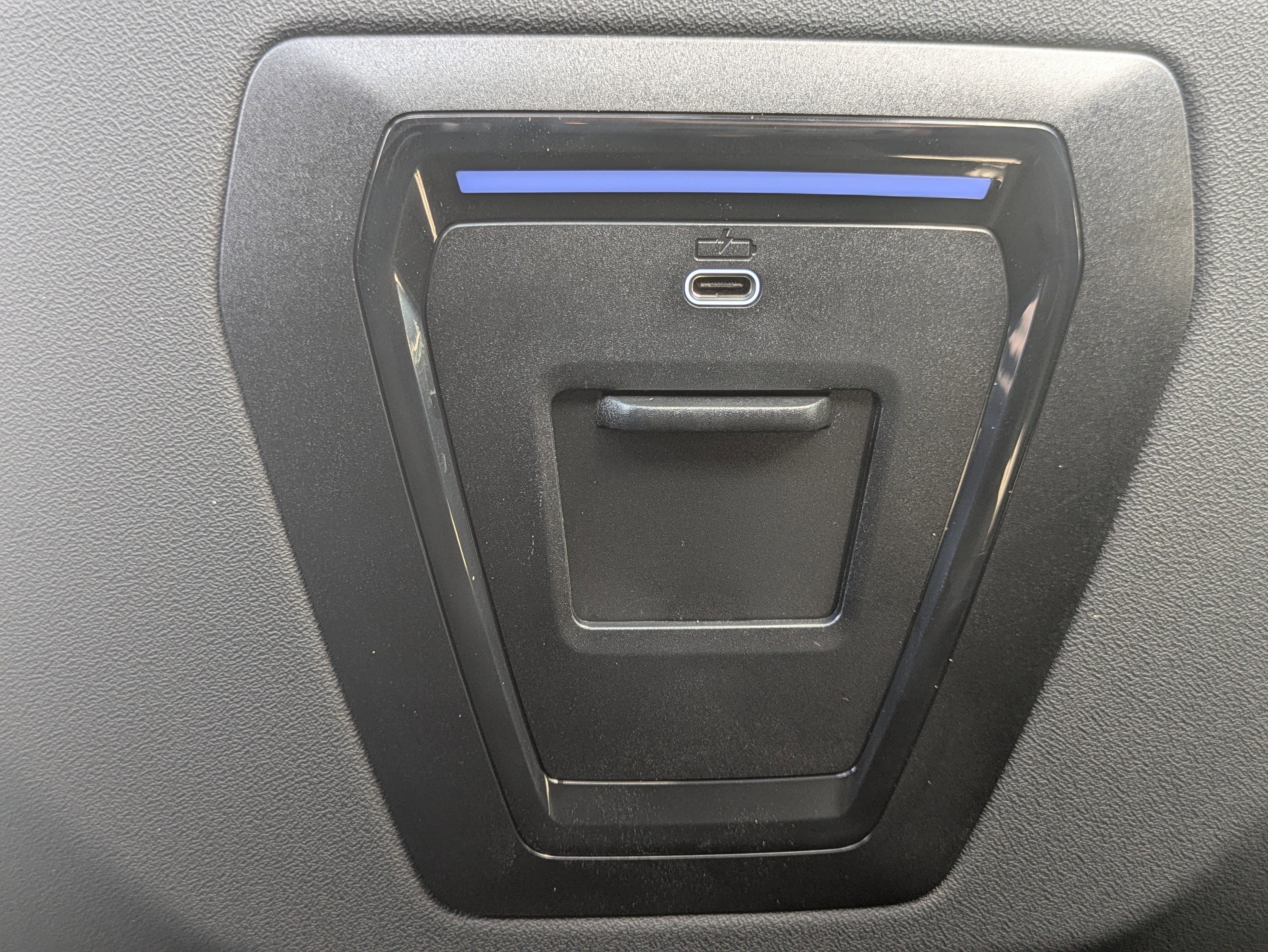 Used 2026 BMW 530i w/ M Sport Package image 14