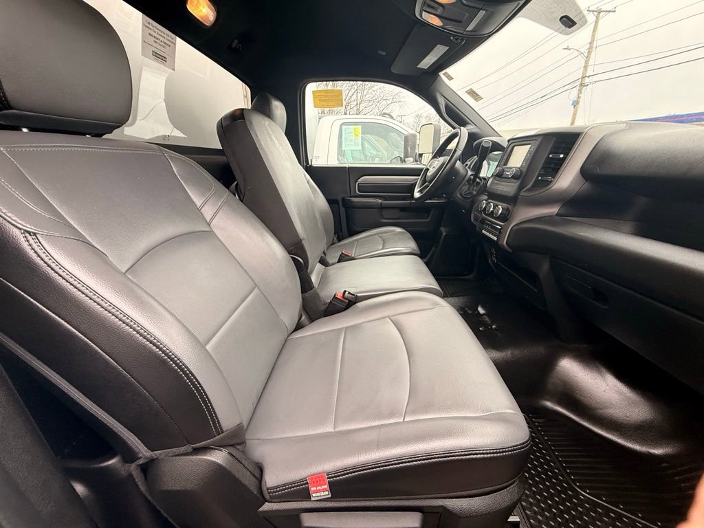 Used 2022 RAM 4500 Tradesman image 18