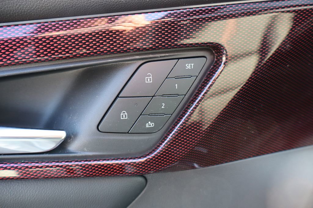 New 2026 Chevrolet Traverse RS w/ LPO, Floor Liner Package image 11