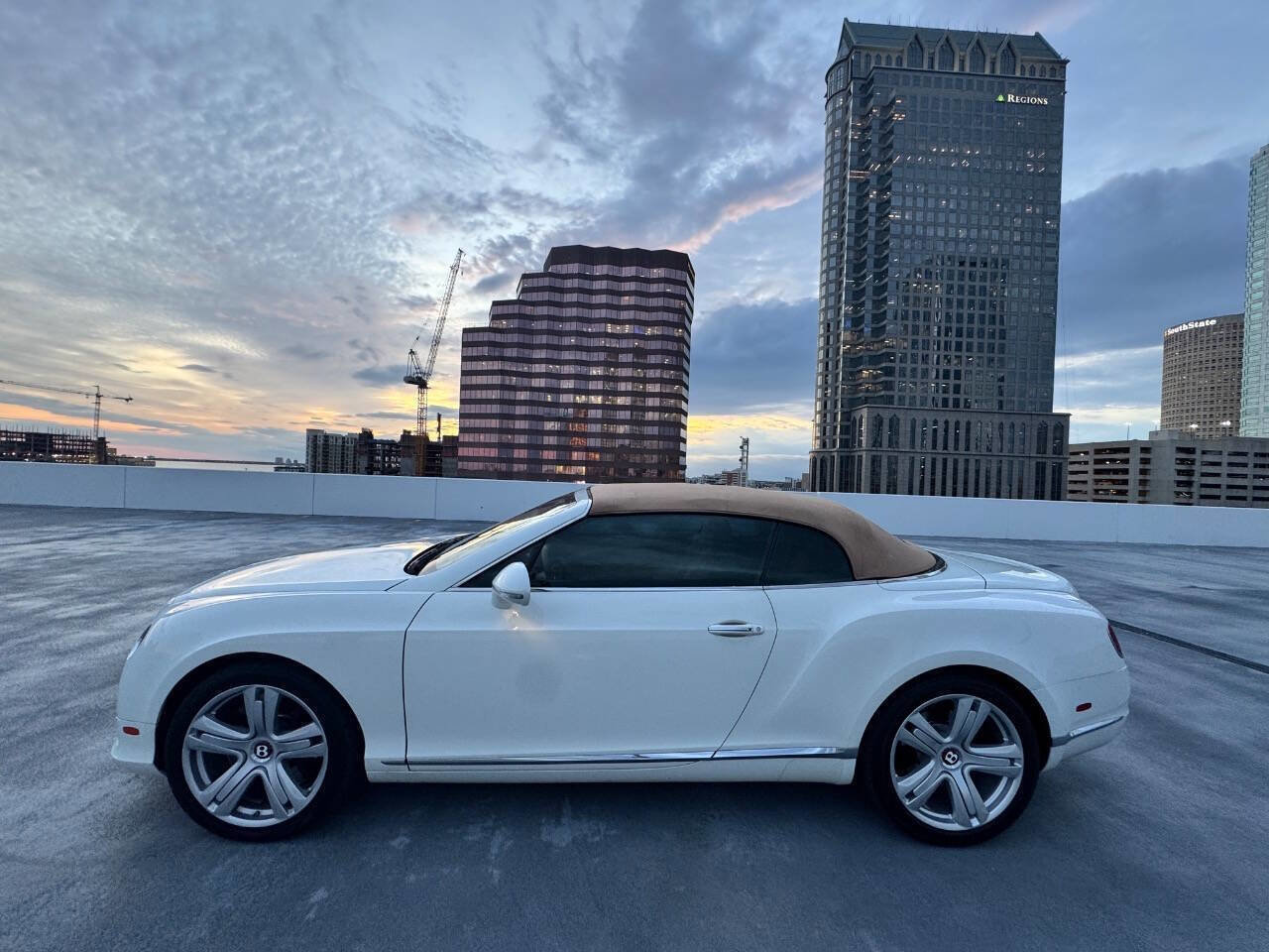 Used 2013 Bentley Continental GT image 3