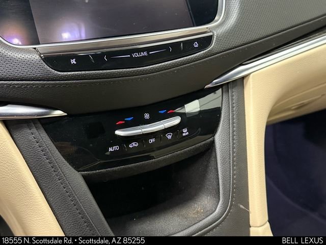 Used 2018 Cadillac XT5 FWD image 21