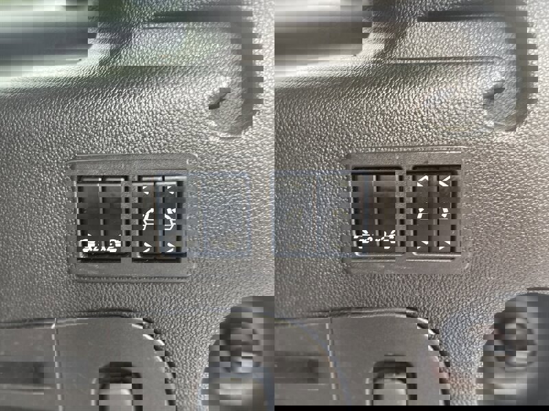 Used 2016 GMC Yukon XL Denali w/ Open Road Package image 14