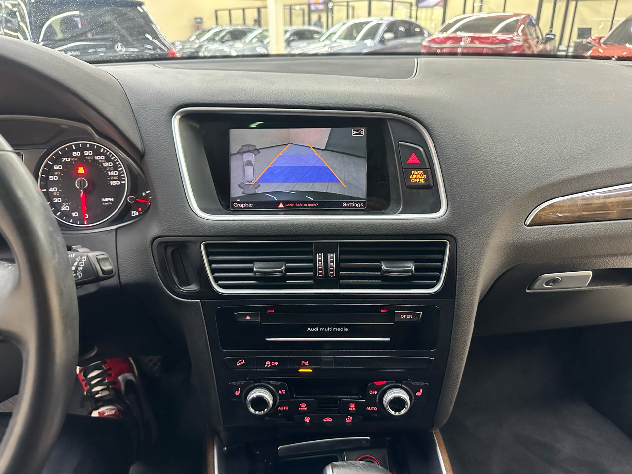 Used 2017 Audi Q5 2.0T Premium image 24