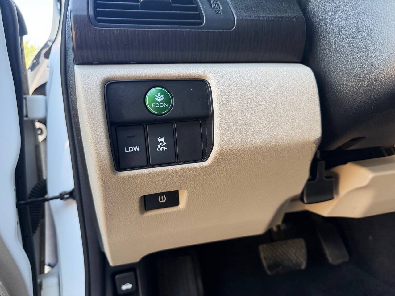 Used 2013 Honda Accord EX-L image 21