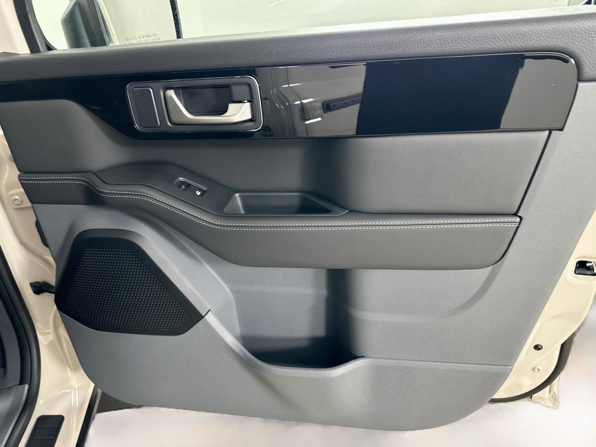 New 2026 INEOS Grenadier Station Wagon AWD/4WD image 48