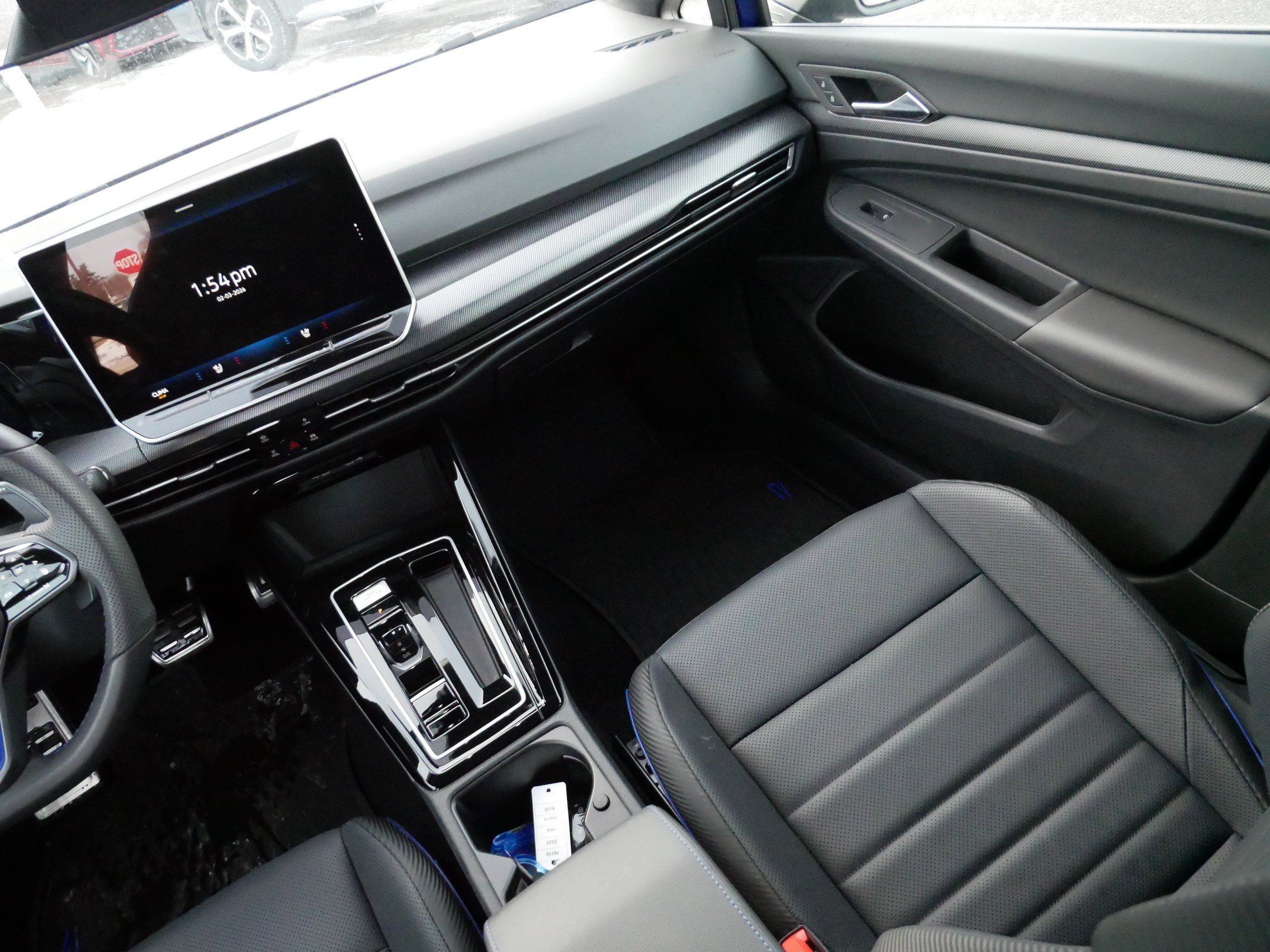 Used 2025 Volkswagen Golf image 11