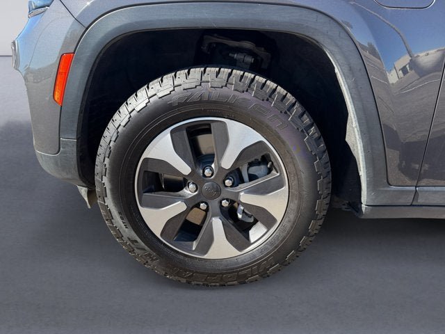 Used 2024 Jeep Grand Cherokee Limited 4xe AWD/4WD image 14