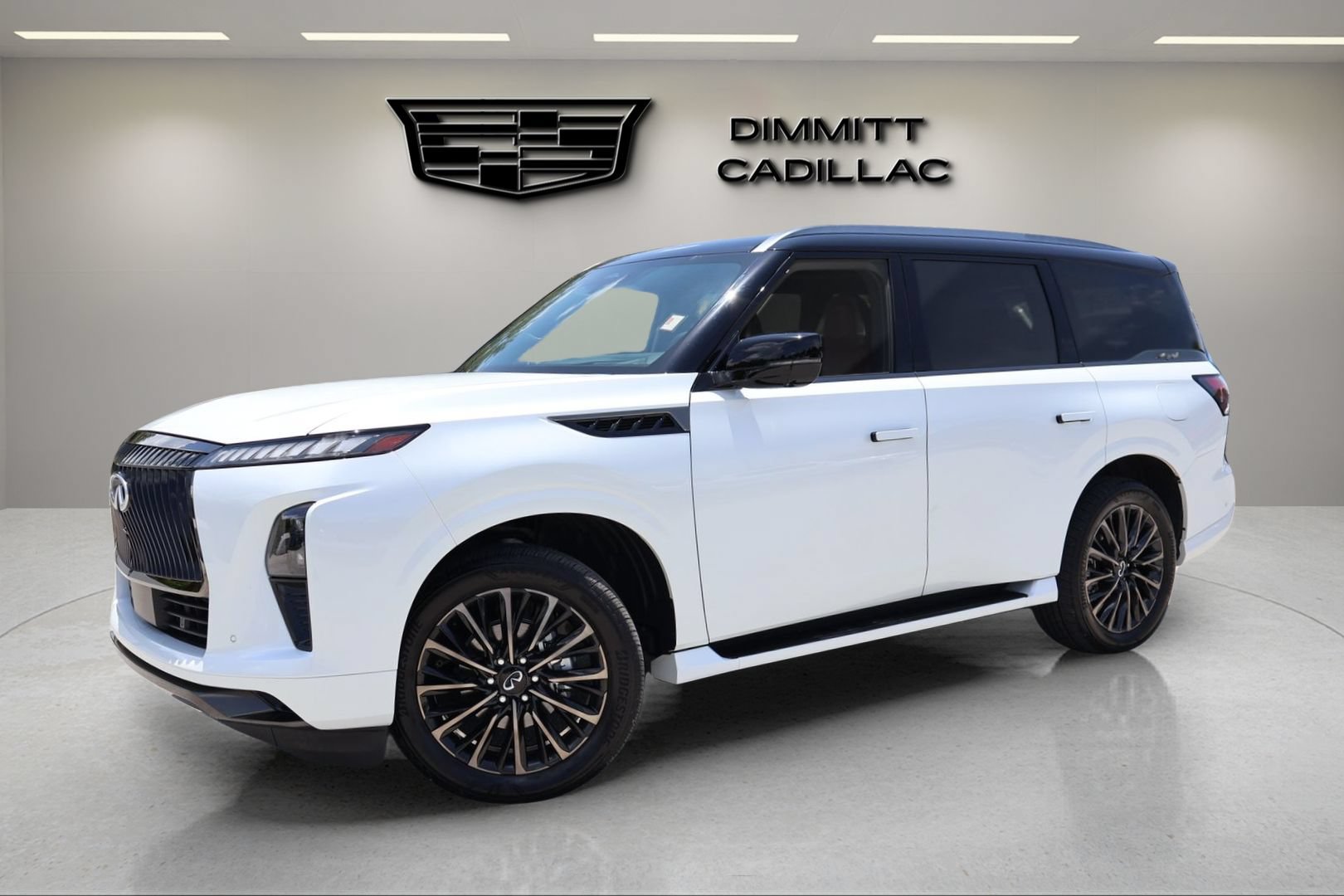 Used 2025 INFINITI QX80 Autograph