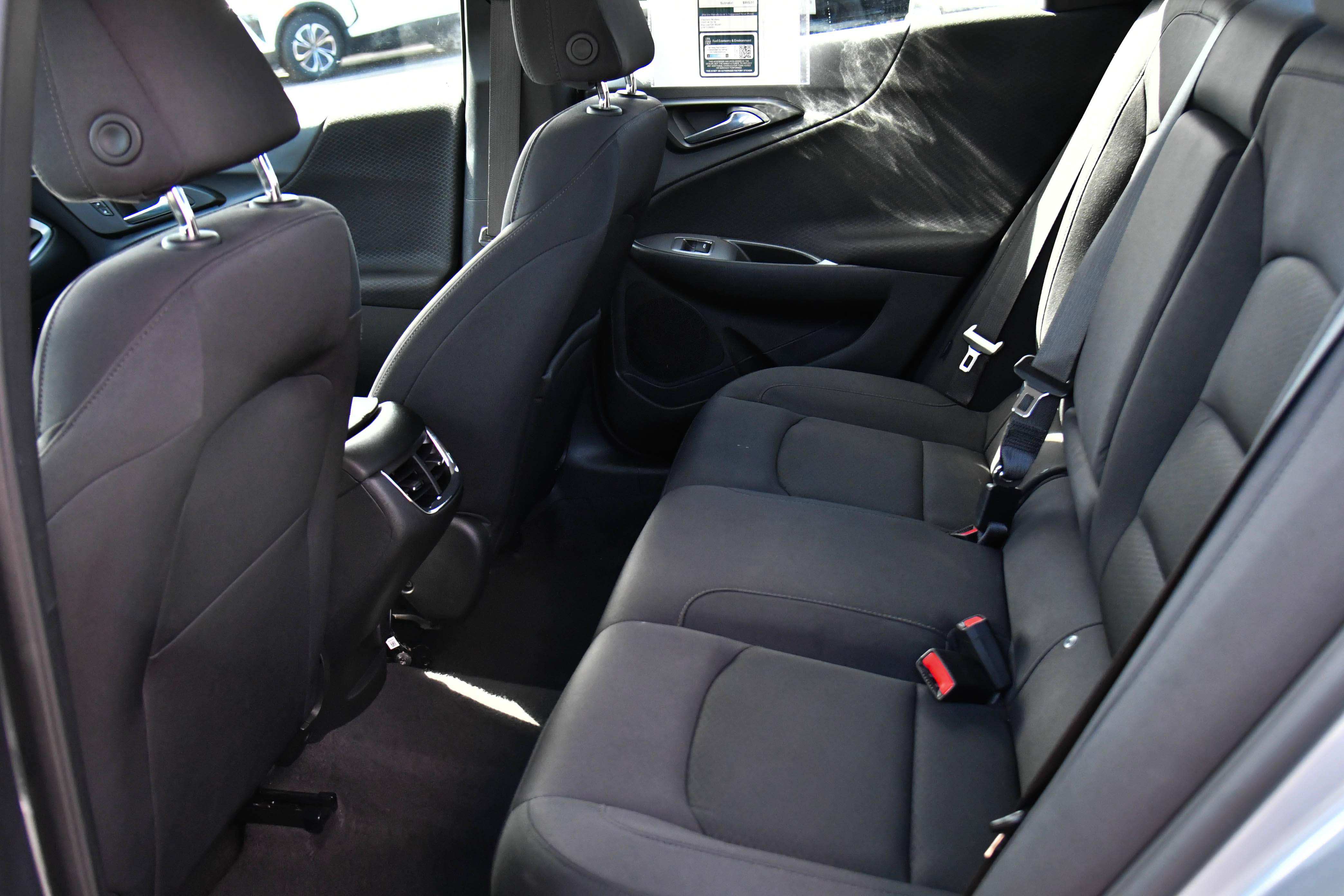 Used 2024 Chevrolet Malibu LT FWD image 33