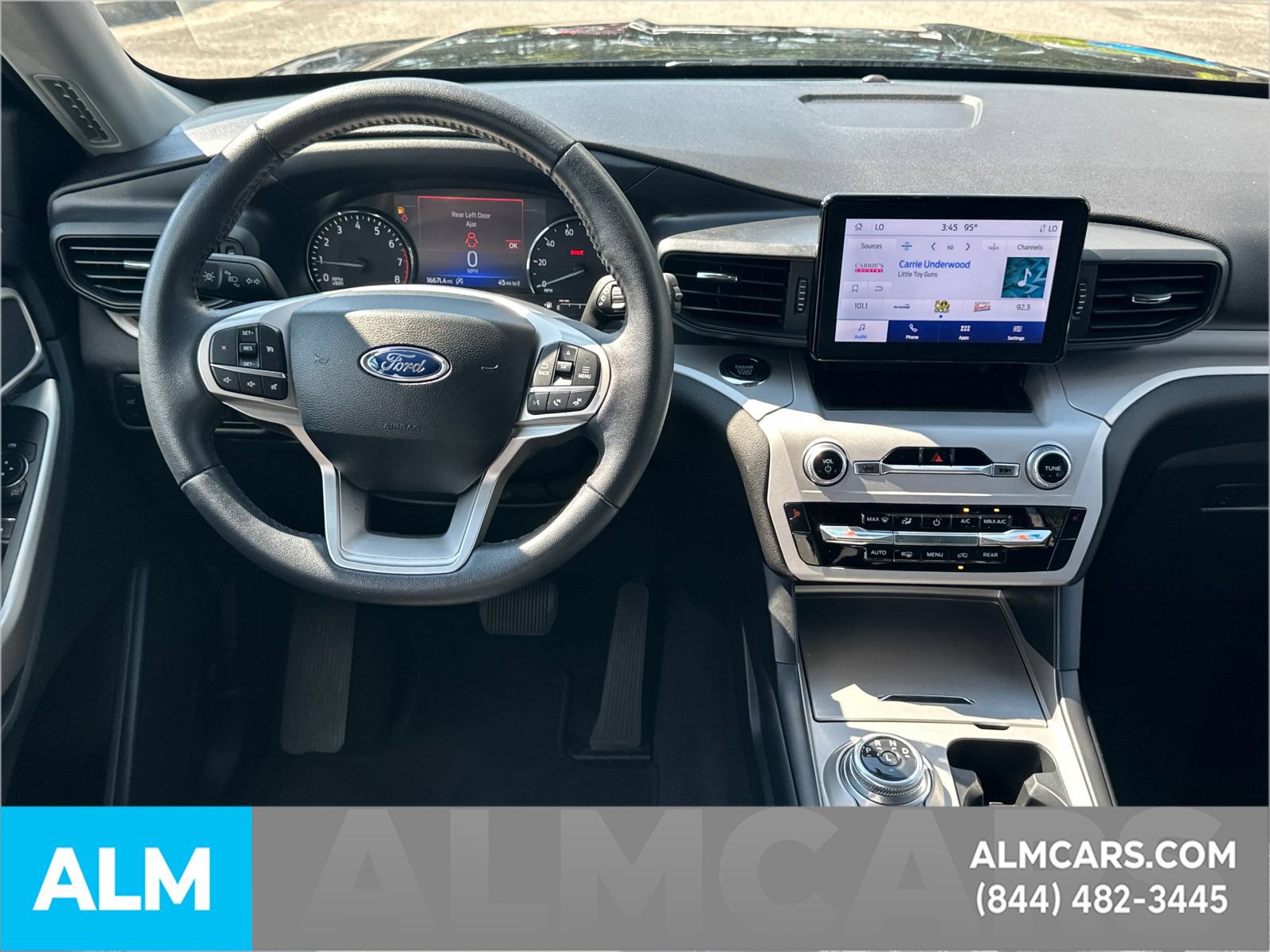 Used 2024 Ford Explorer XLT RWD image 27
