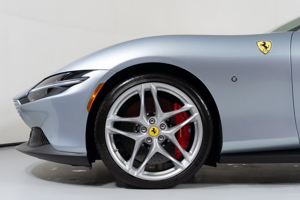 Used 2021 Ferrari Roma Base RWD image 11