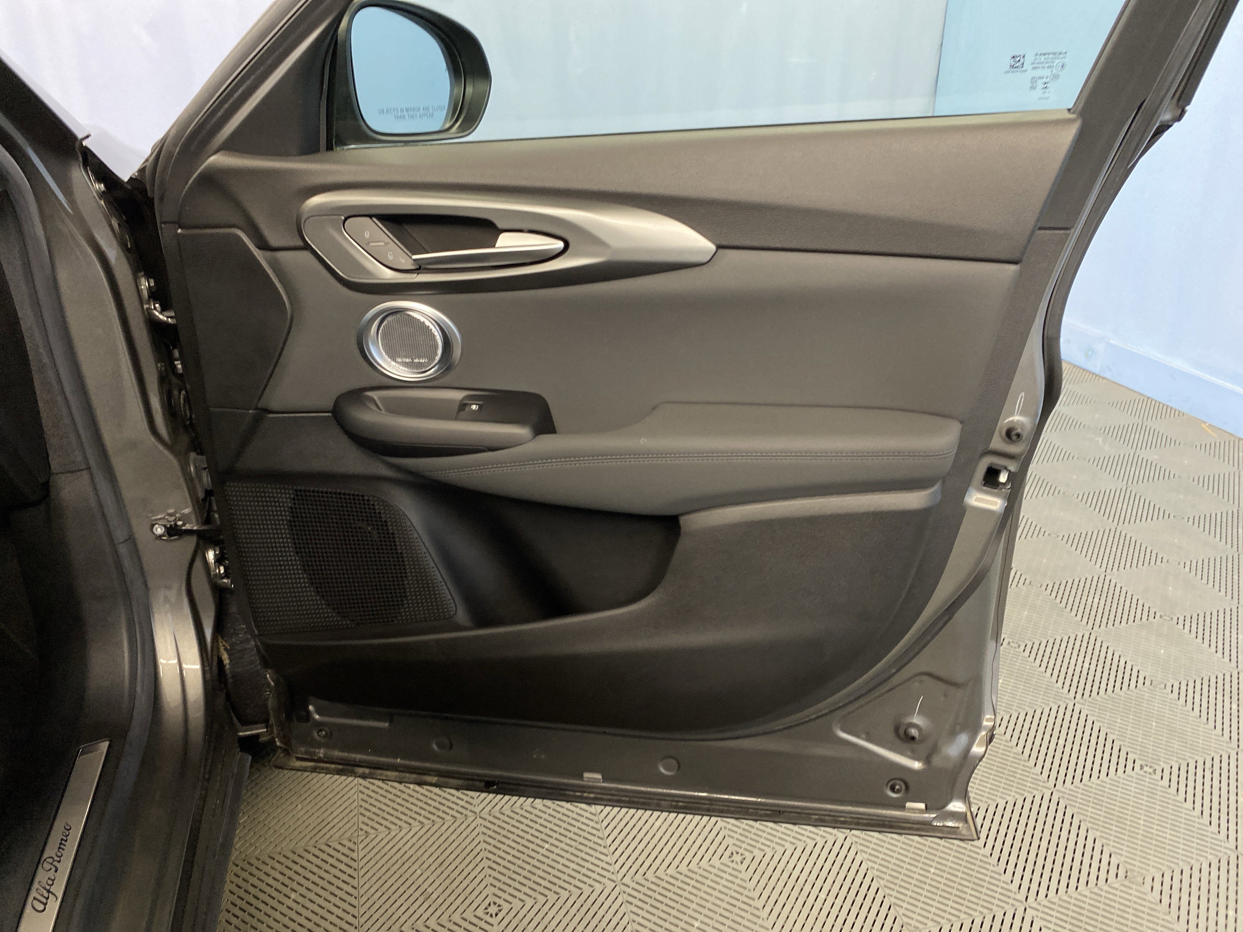 Used 2024 Alfa Romeo Tonale Veloce image 47