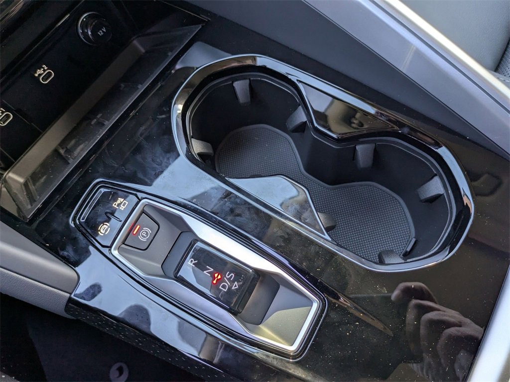 New 2025 Audi Q5 Premium Plus image 27