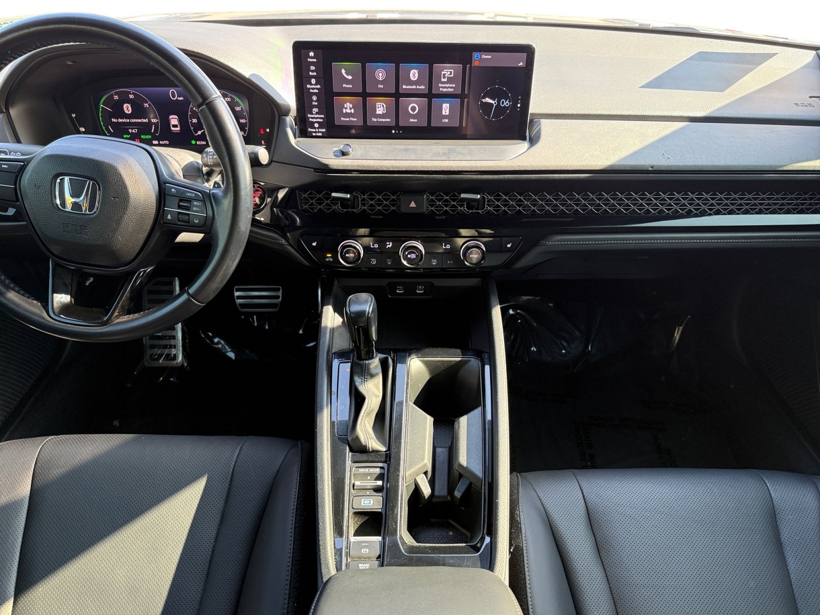 Used 2023 Honda Accord Sport image 11