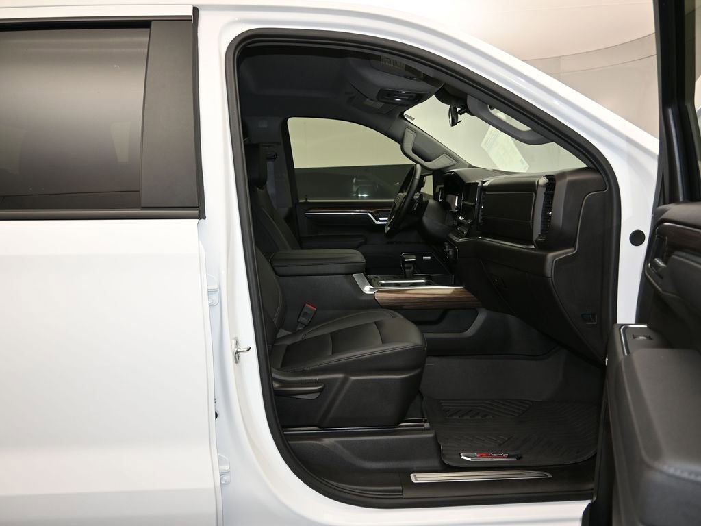 Certified 2025 Chevrolet Silverado 1500 RST w/ Convenience Package II image 28