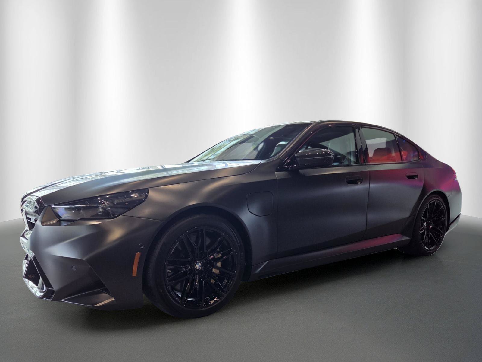 New 2027 BMW M5 AWD/4WD image 3