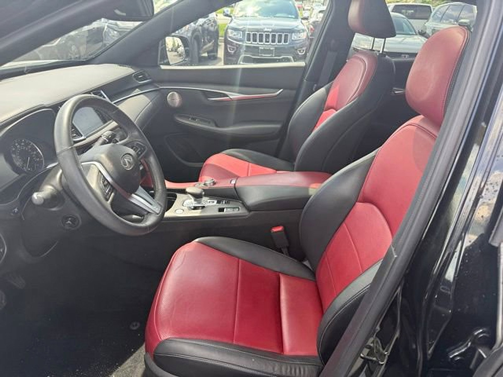 Used 2023 INFINITI QX55 Sensory w/ Lighting Package AWD/4WD image 16