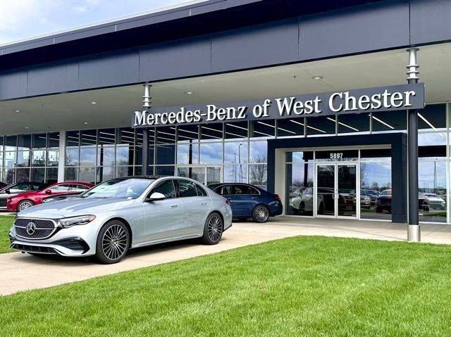 Used 2020 Toyota Camry SE FWD image 19