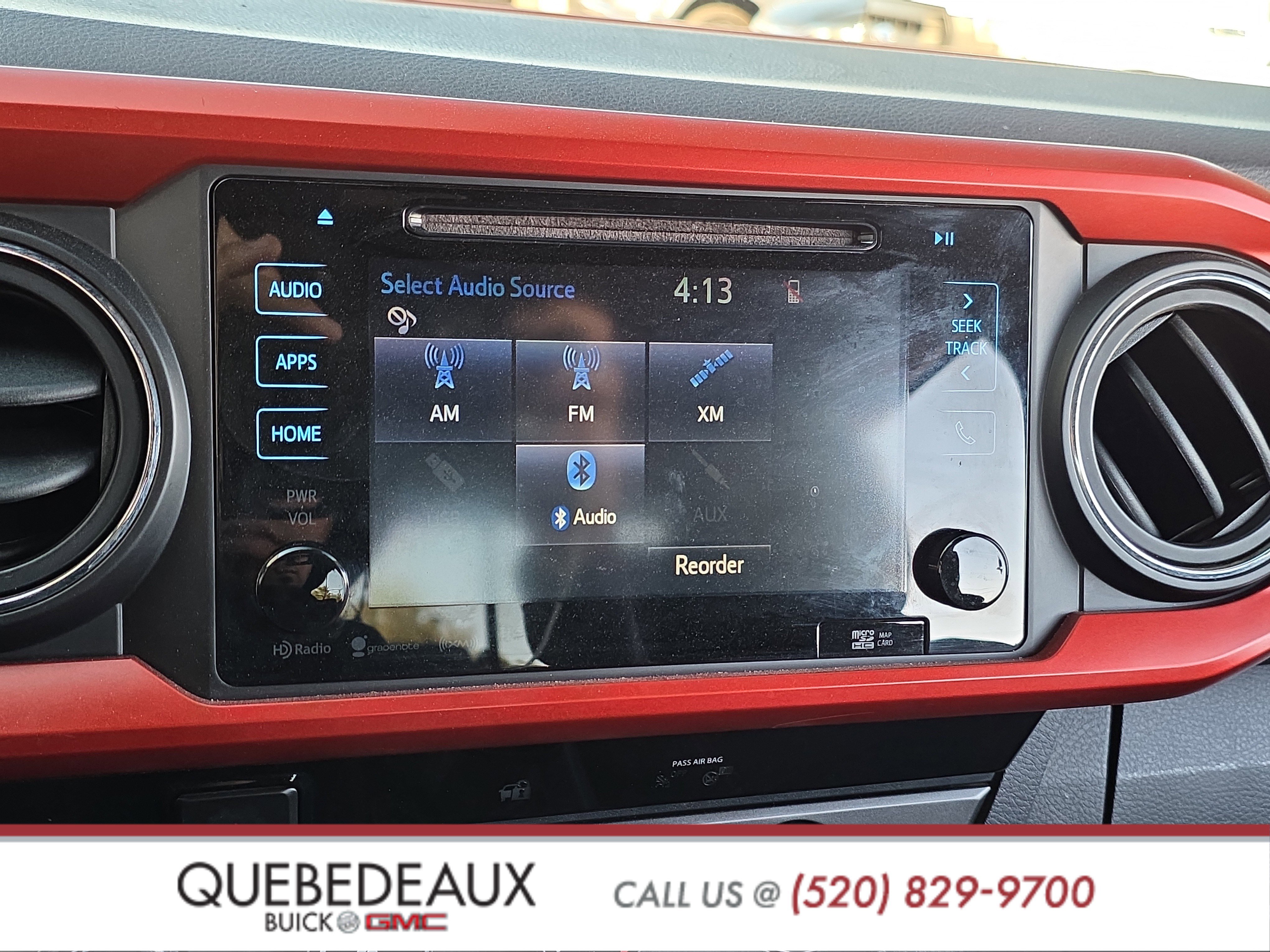 Used 2018 Toyota Tacoma TRD Off-Road w/ Technology Package image 20