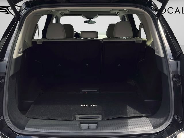 Used 2025 Nissan Rogue SL w/ SL Premium Package FWD image 9