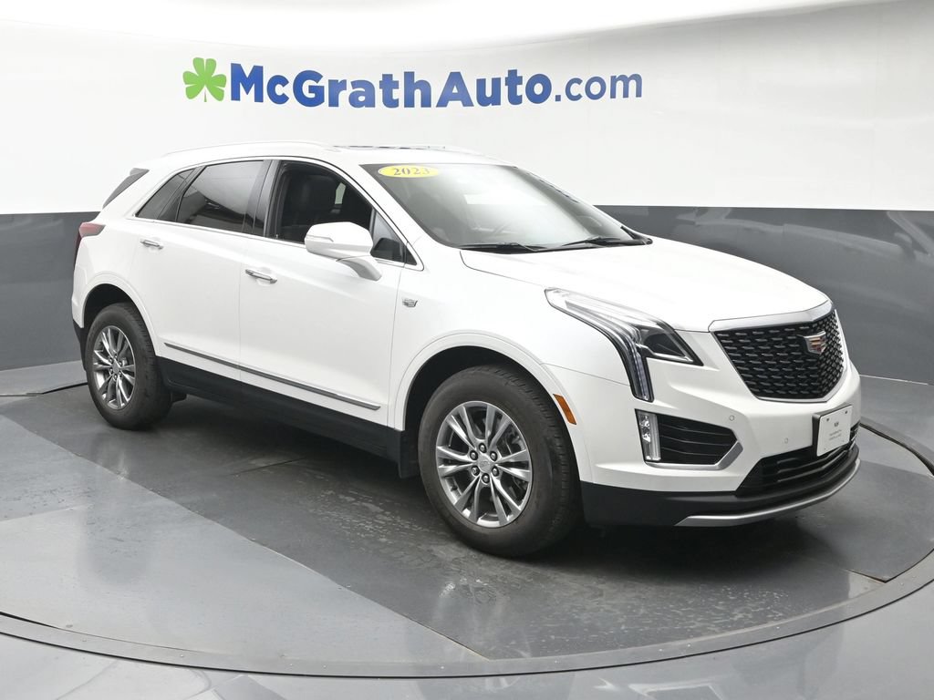 Used 2023 Cadillac XT5 Premium Luxury AWD/4WD image 2