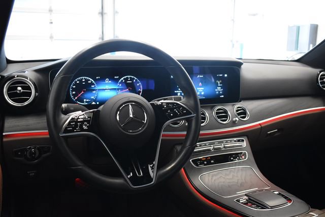 Used 2022 Mercedes-Benz E 450 4MATIC Sedan image 23
