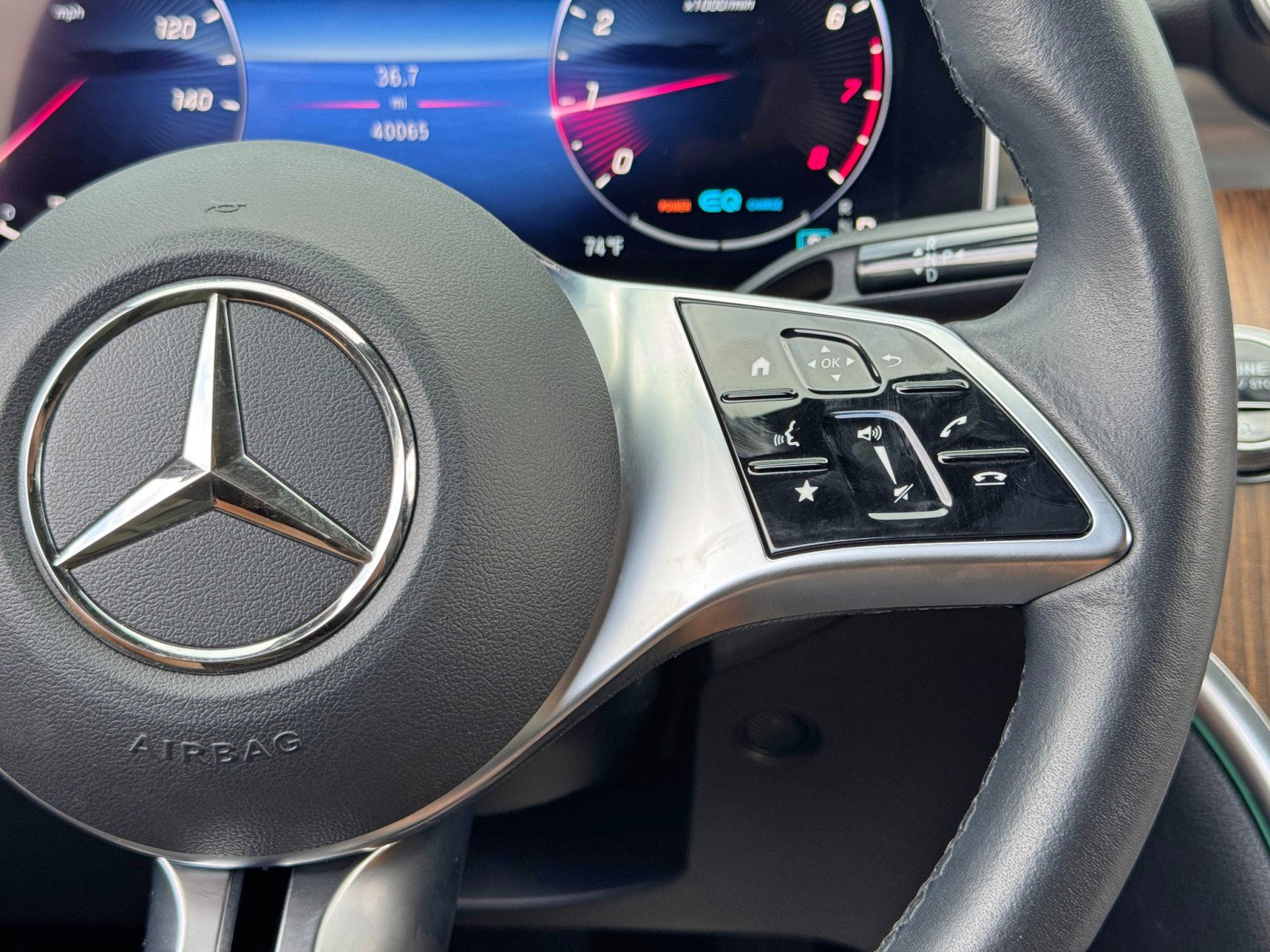 Used 2022 Mercedes-Benz C 300 Sedan w/ Exclusive Trim Package image 21