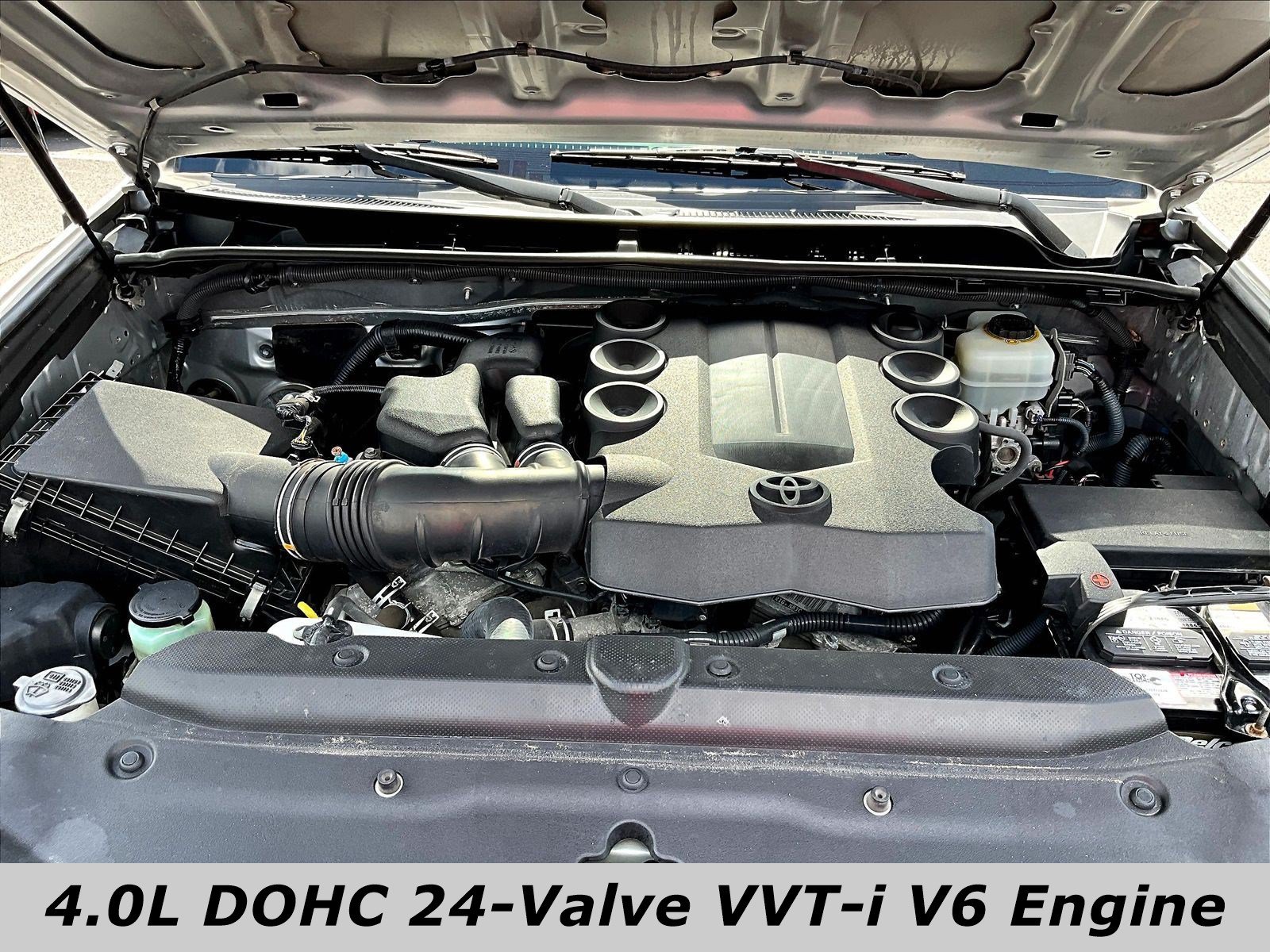 Used 2013 Toyota 4Runner SR5 AWD/4WD image 30