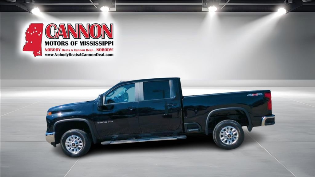 Used 2024 Chevrolet Silverado 2500 LT image 9