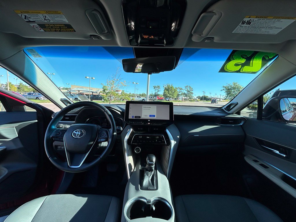Used 2023 Toyota Venza Limited AWD/4WD image 11